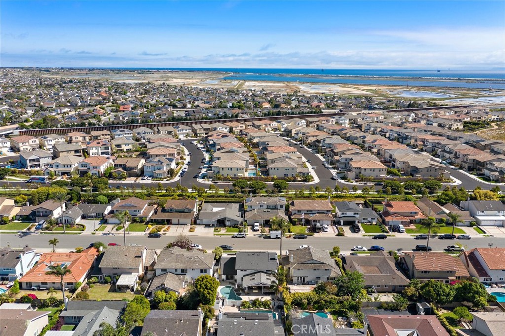 5341 Kenilworth Drive