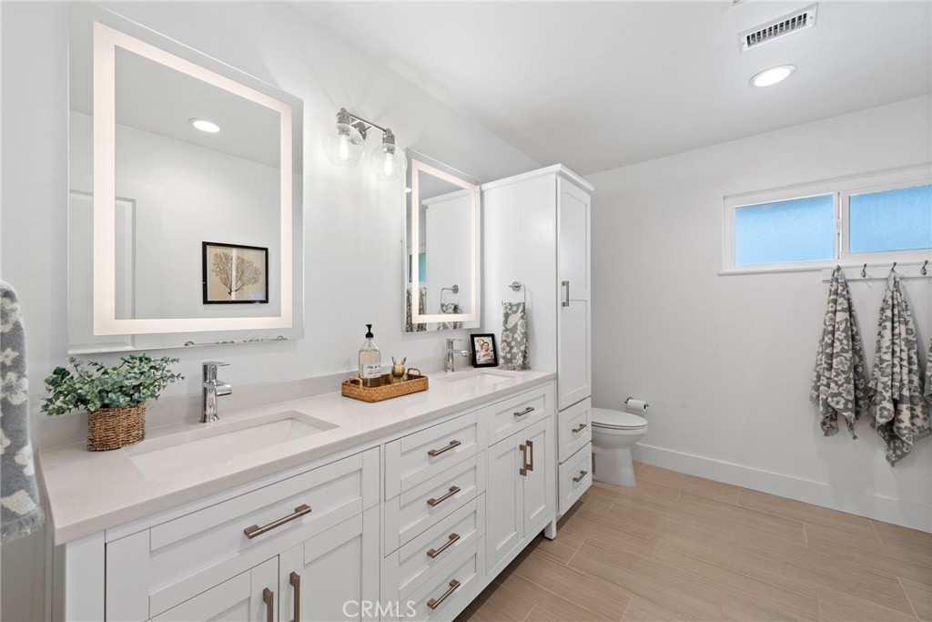 5341 Kenilworth Drive