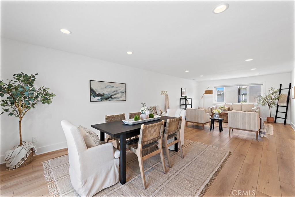 5341 Kenilworth Drive