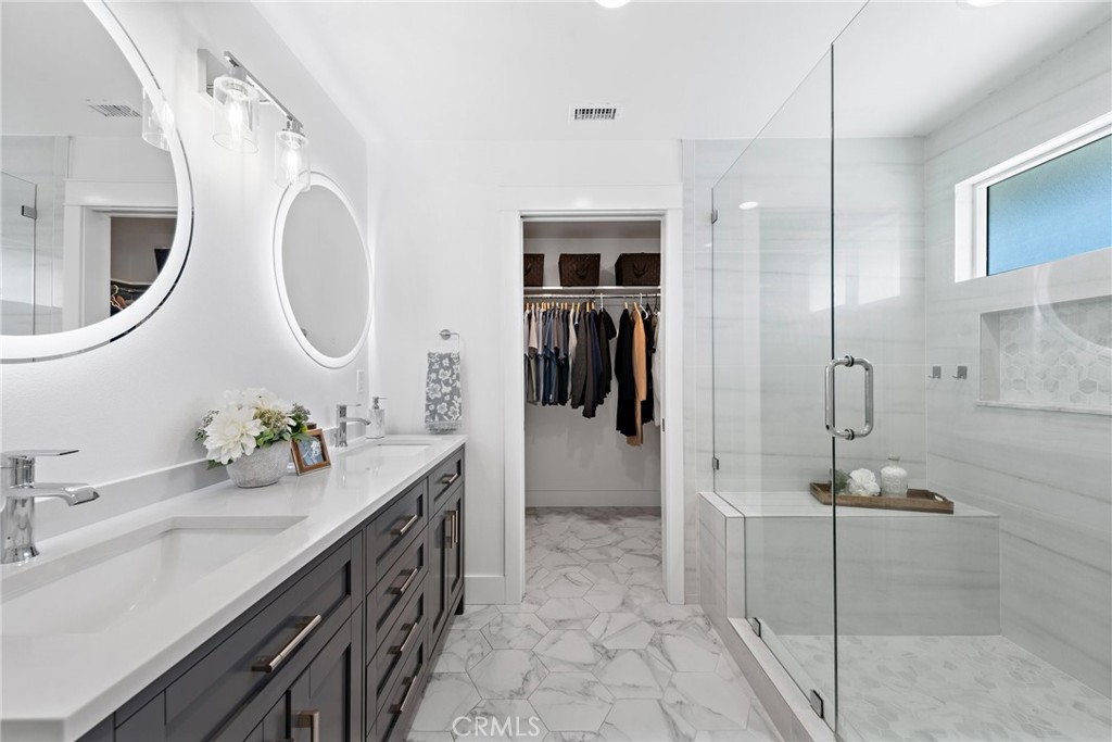 5341 Kenilworth Drive