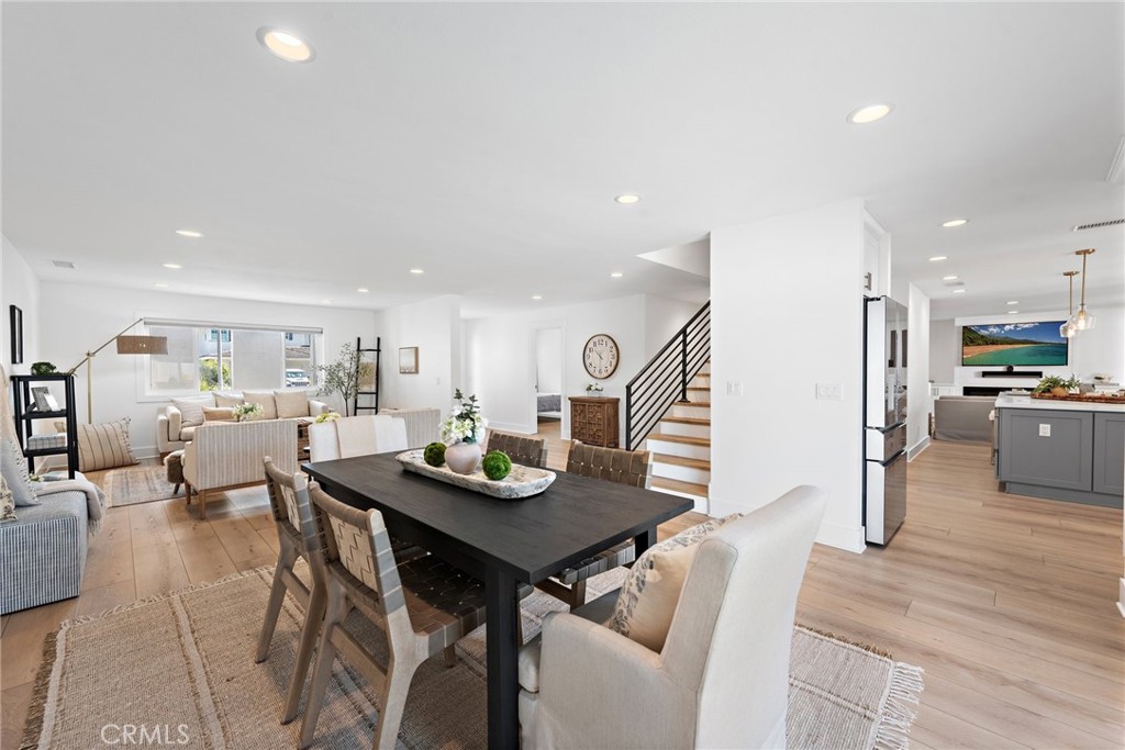 5341 Kenilworth Drive