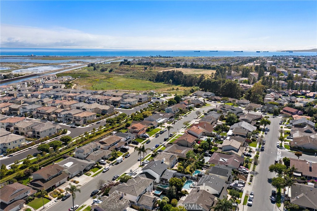 5341 Kenilworth Drive