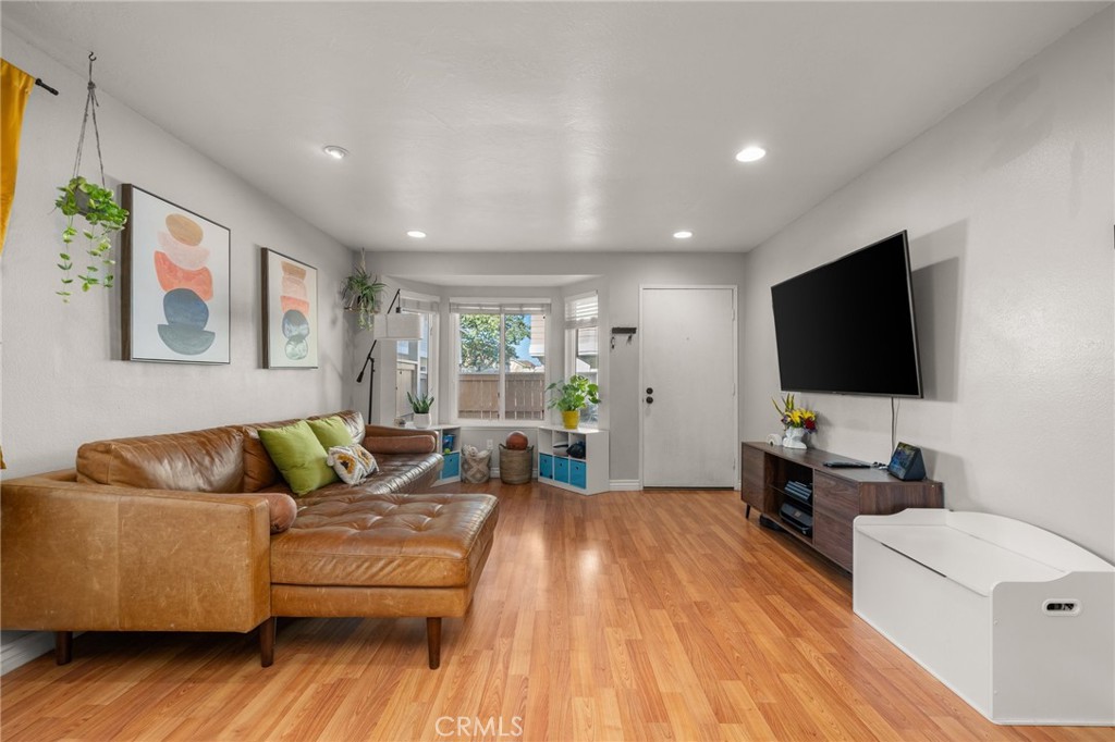 7720 Riverdale Way M