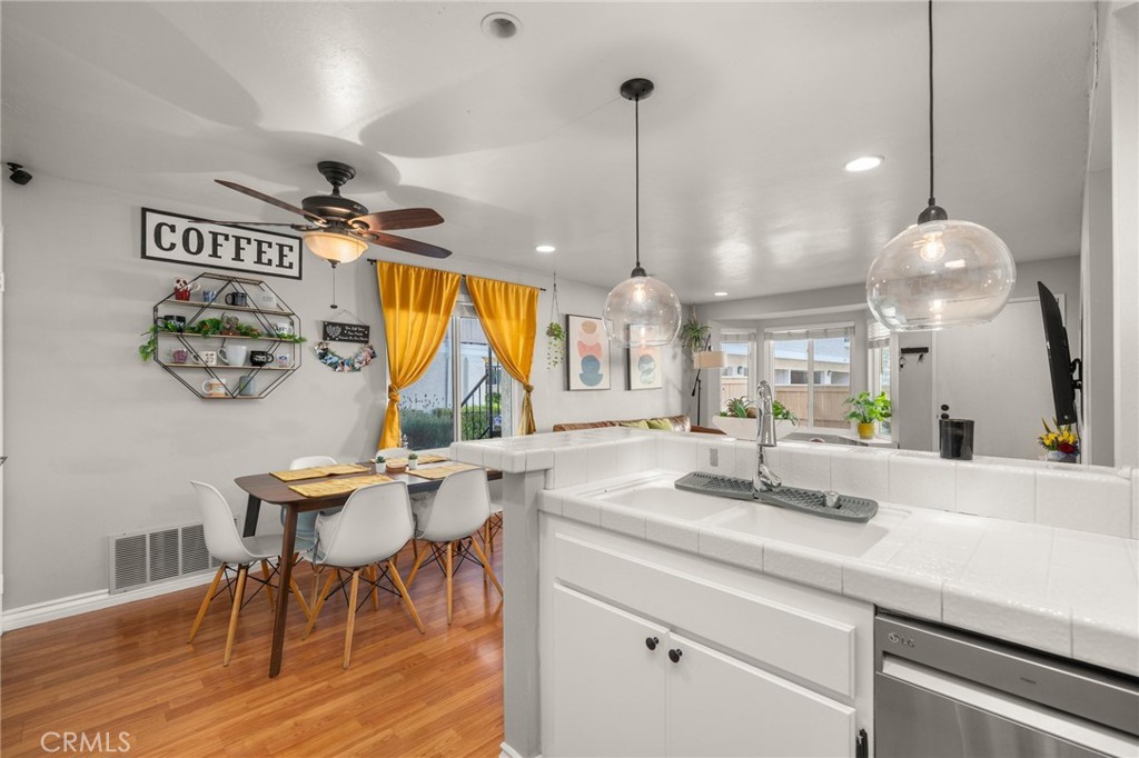 7720 Riverdale Way M