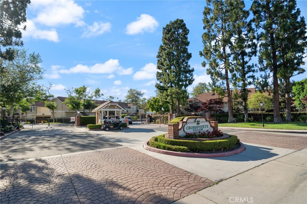 7720 Riverdale Way M