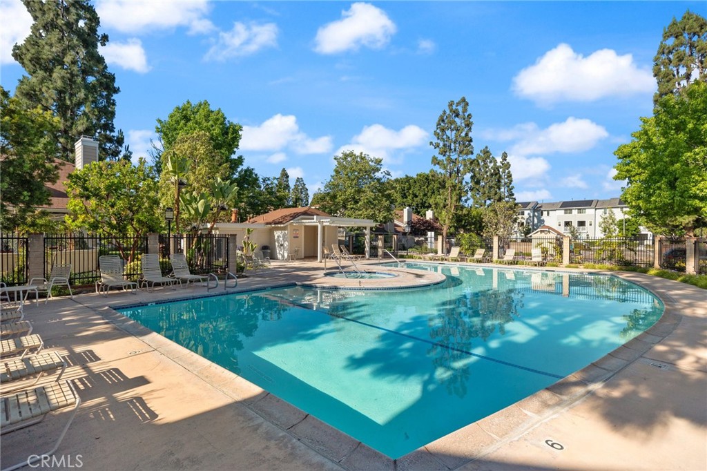 7720 Riverdale Way M