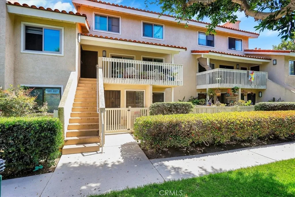 19132 Shoreline Lane Unit 1