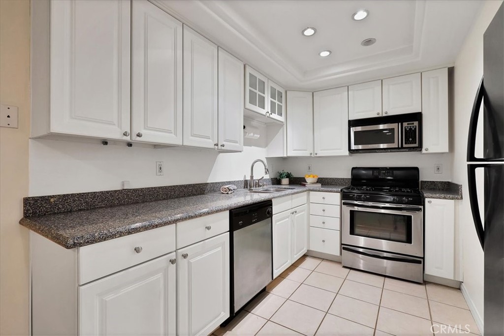 19132 Shoreline Lane 1