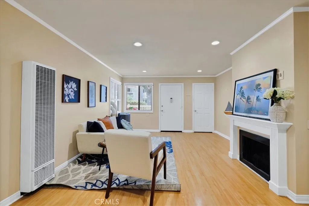 19132 Shoreline Lane Unit 1