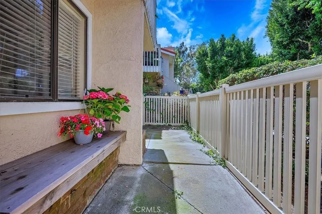 19132 Shoreline Lane Unit 1