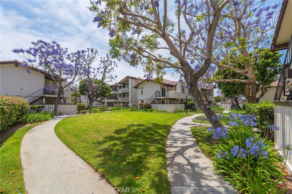 21372 Brookhurst Street 318