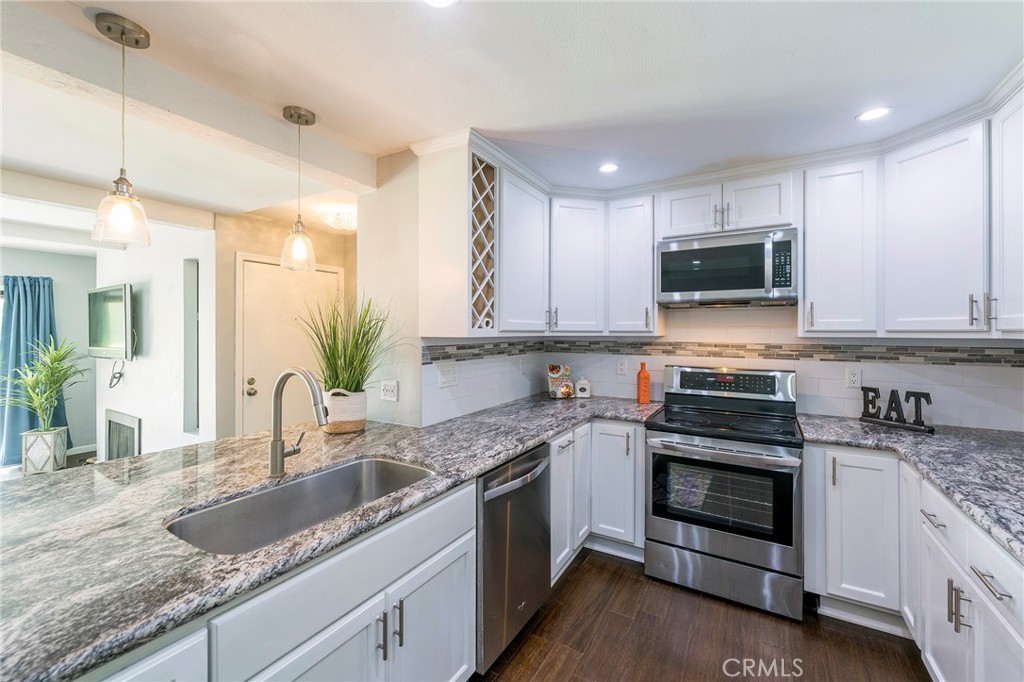 21372 Brookhurst Street 318