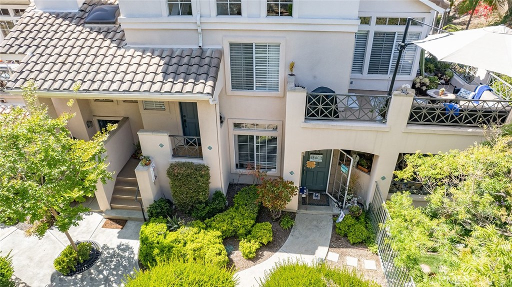 143 Shorebreaker Drive