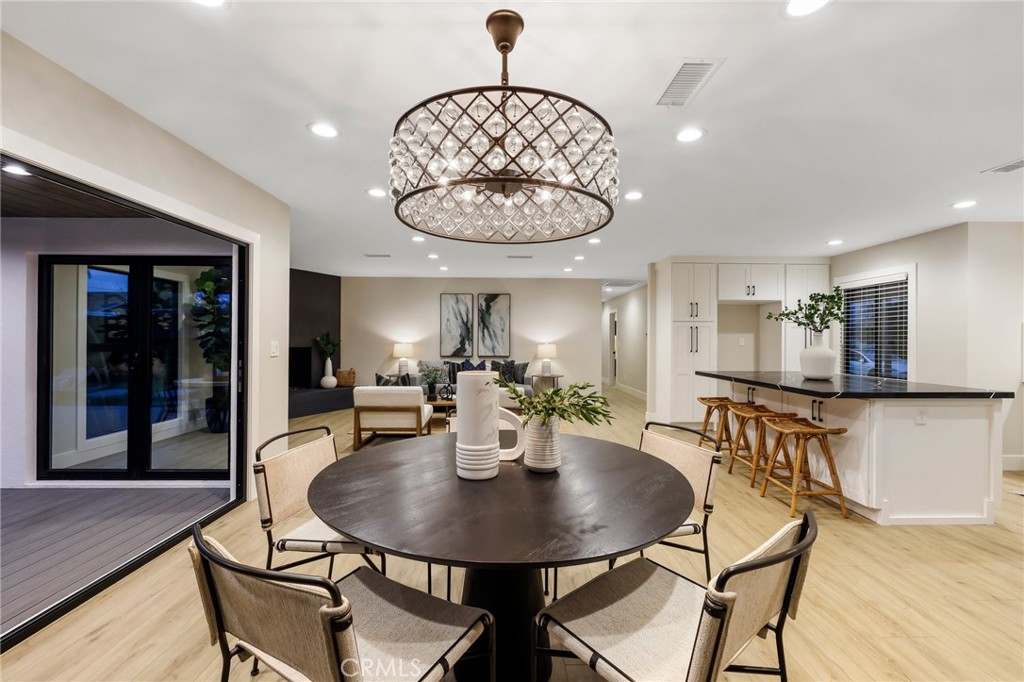 2104 N Greenbrier Street