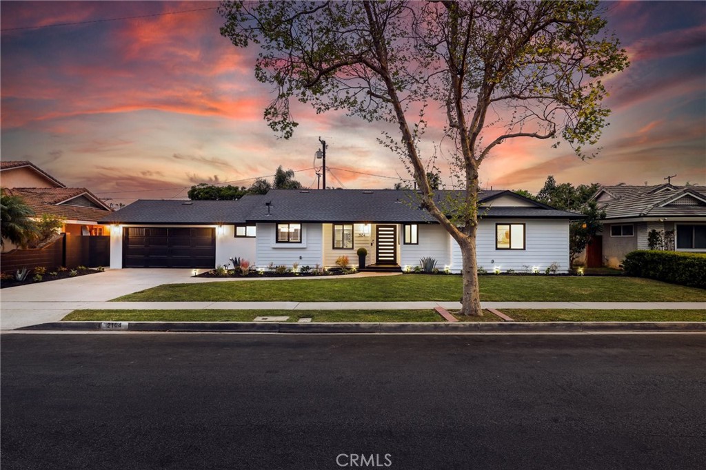 2104 N Greenbrier Street