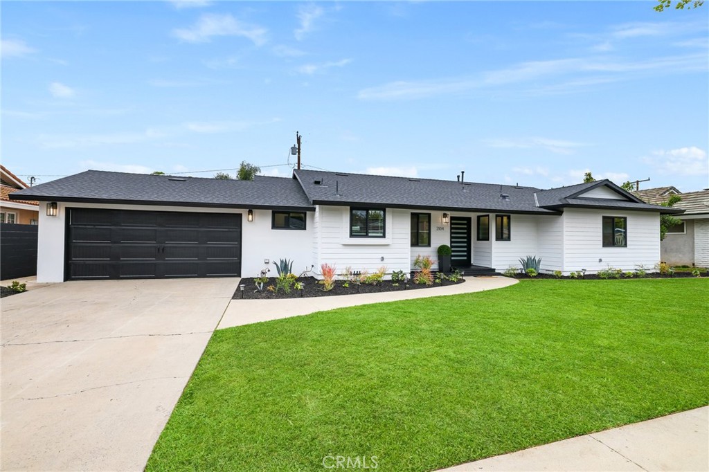 2104 N Greenbrier Street