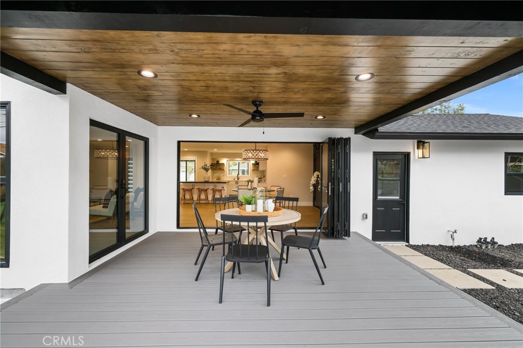 2104 N Greenbrier Street