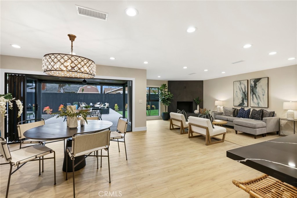 2104 N Greenbrier Street