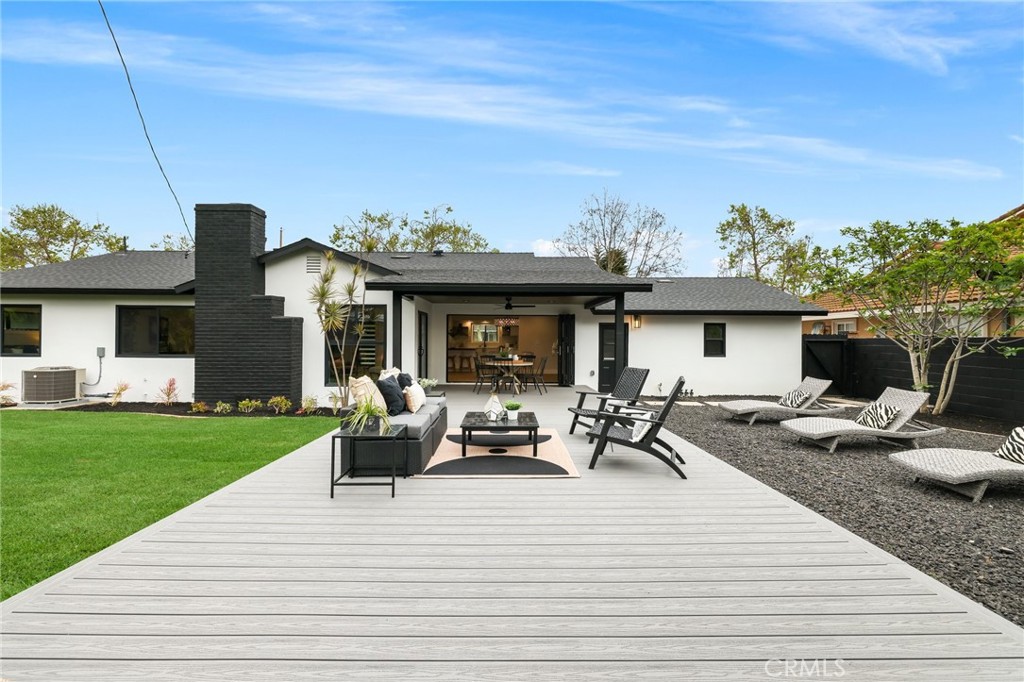 2104 N Greenbrier Street