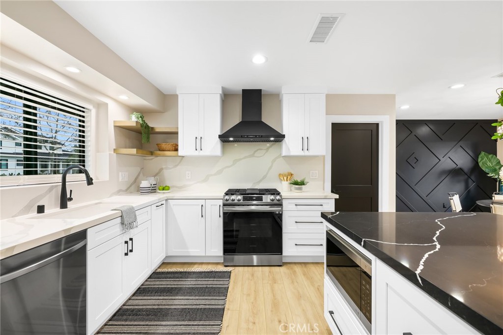 2104 N Greenbrier Street