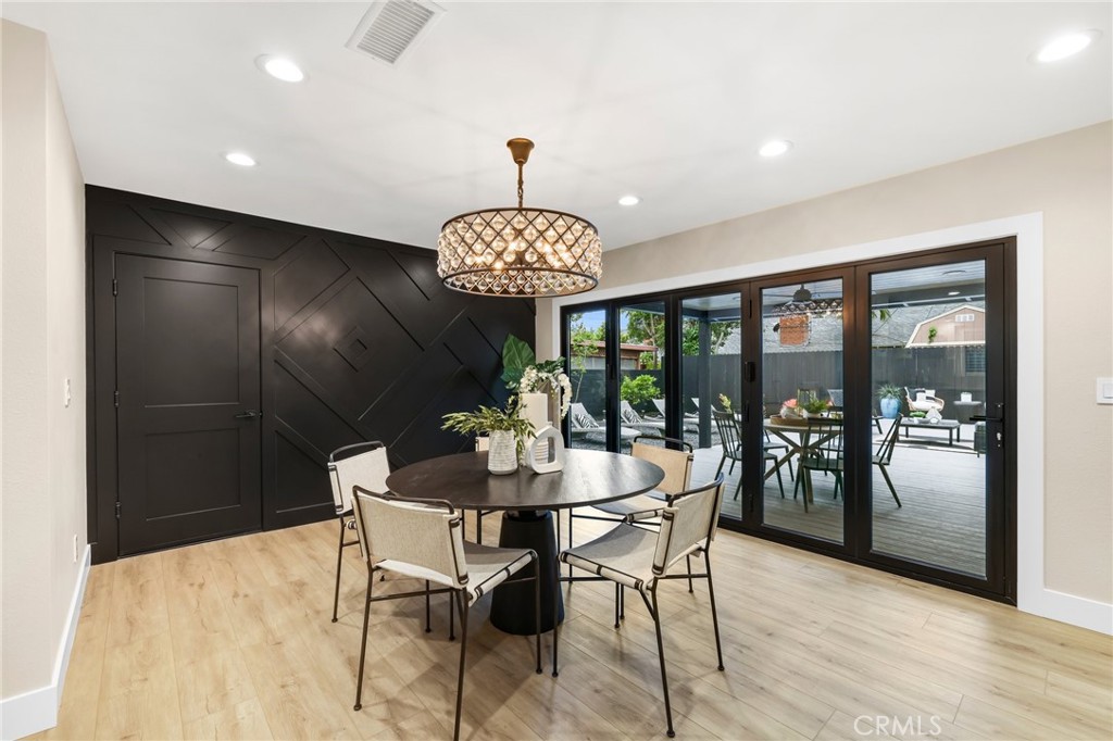 2104 N Greenbrier Street