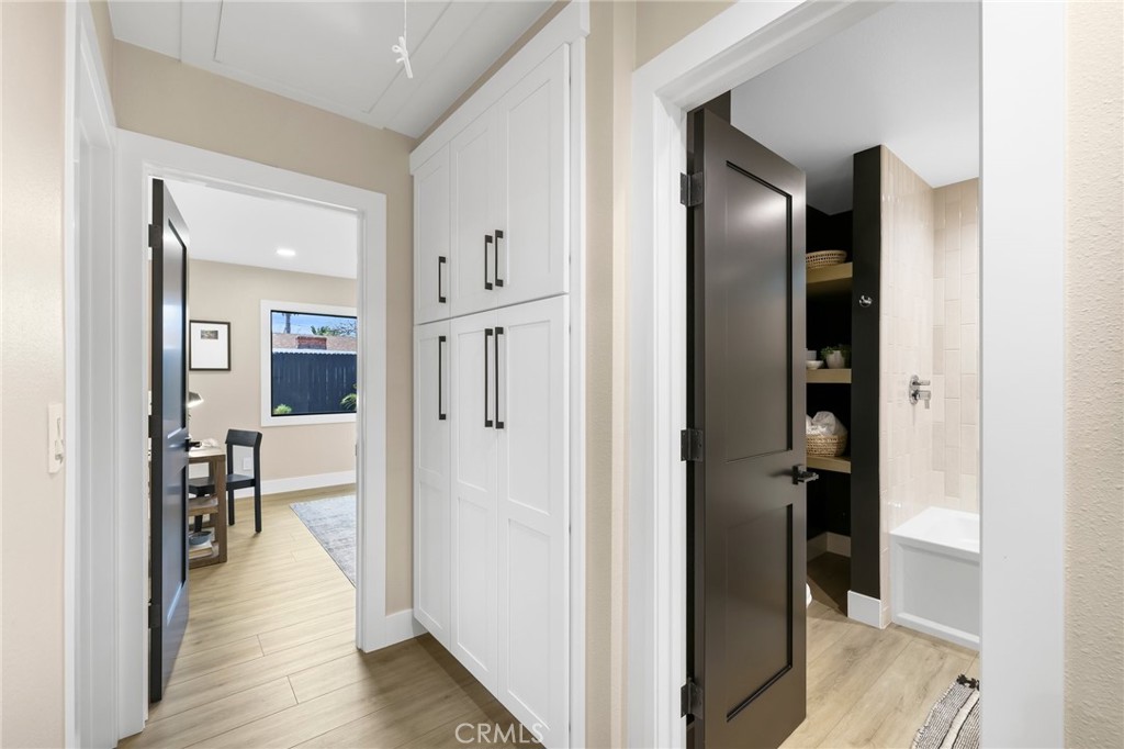 2104 N Greenbrier Street