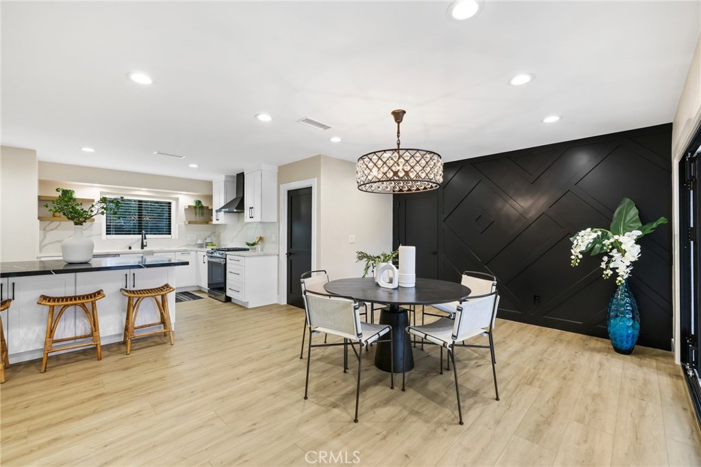 2104 N Greenbrier Street