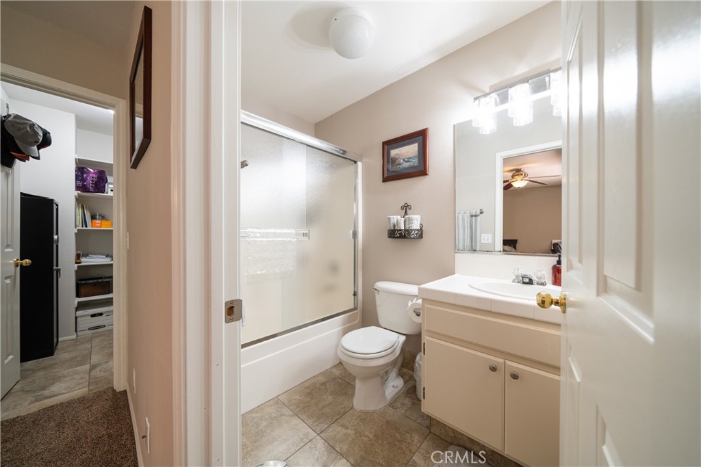 43489 30th Street W 3