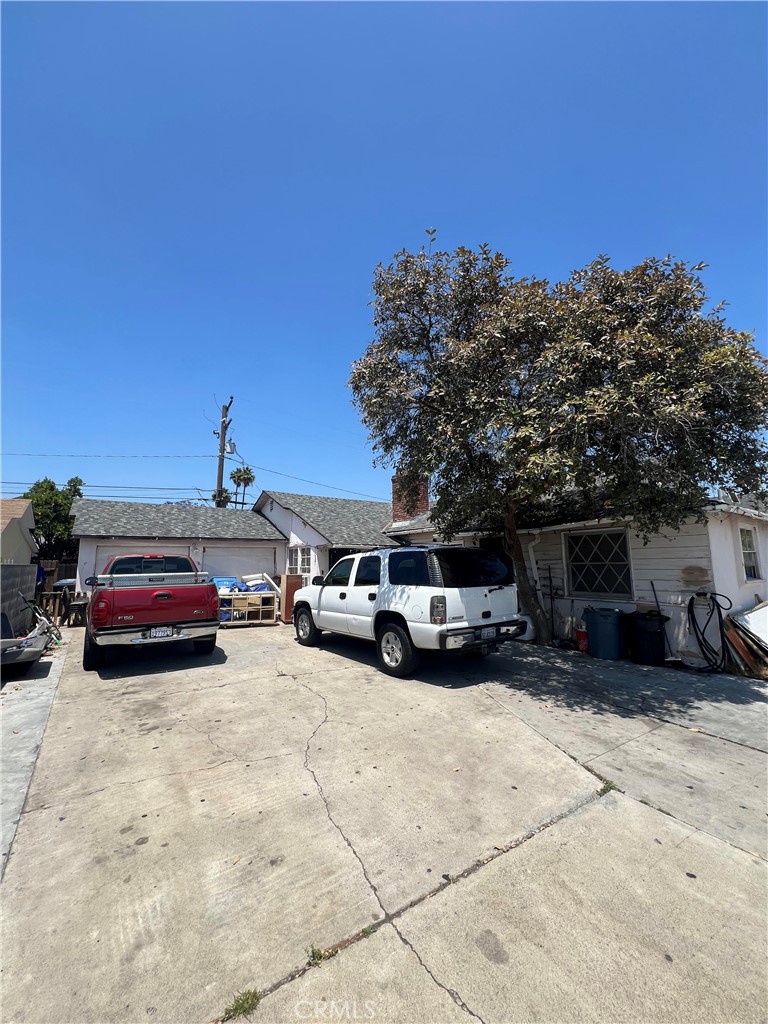 2221 W 14th Street