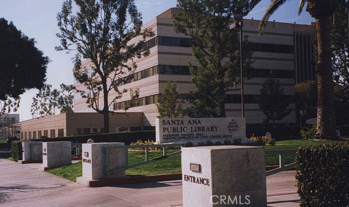 1010 W MacArthur Boulevard 54