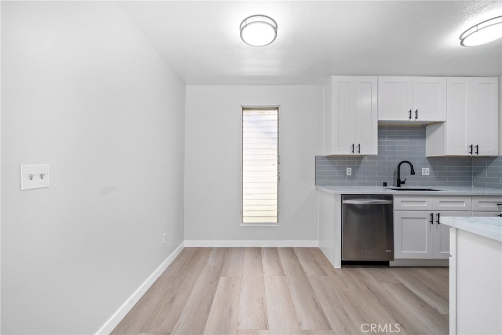 1010 W MacArthur Boulevard 54