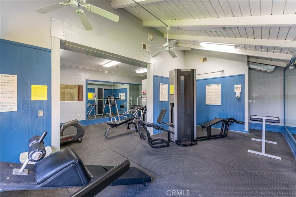 1010 W MacArthur Boulevard 54