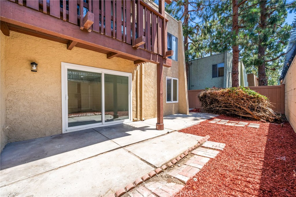 1010 W MacArthur Boulevard 54