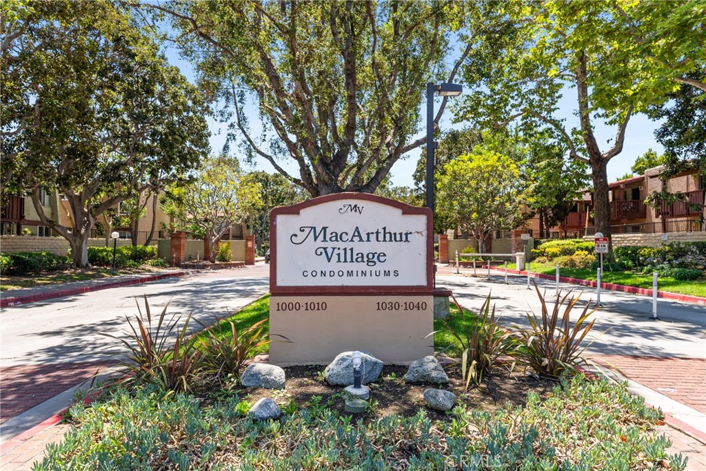 1010 W MacArthur Boulevard 54
