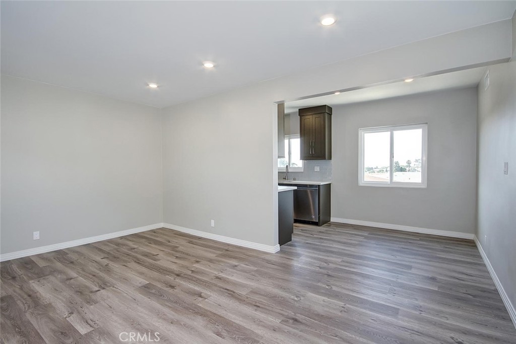 520 E Regent Street 5