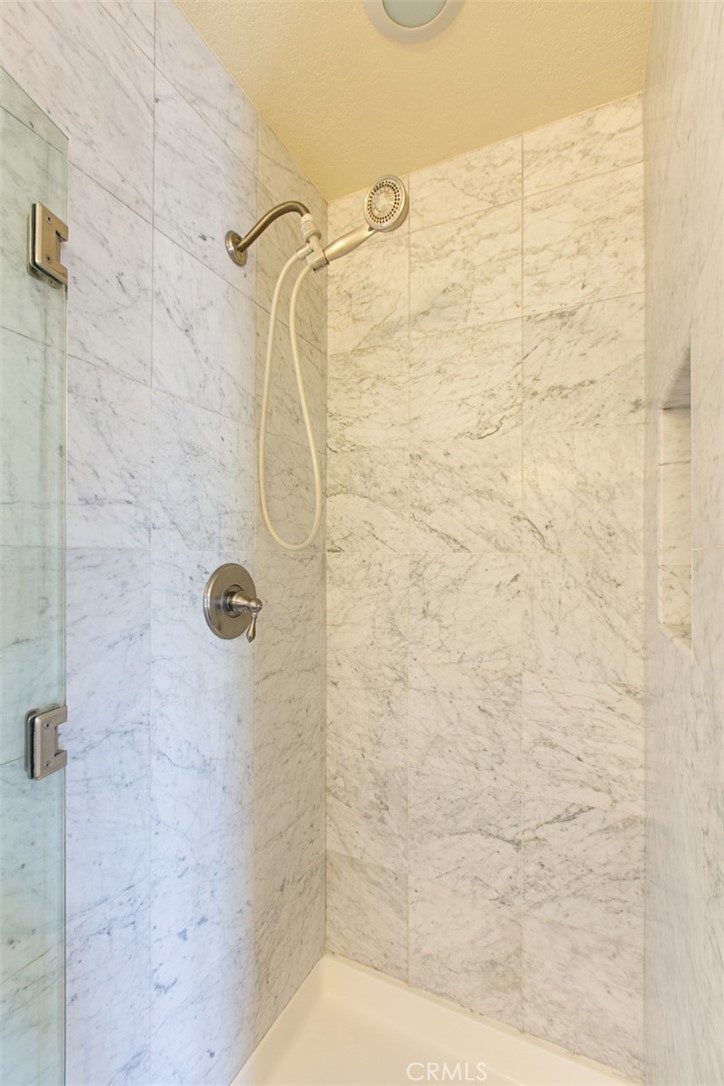 21876 Mirador 26