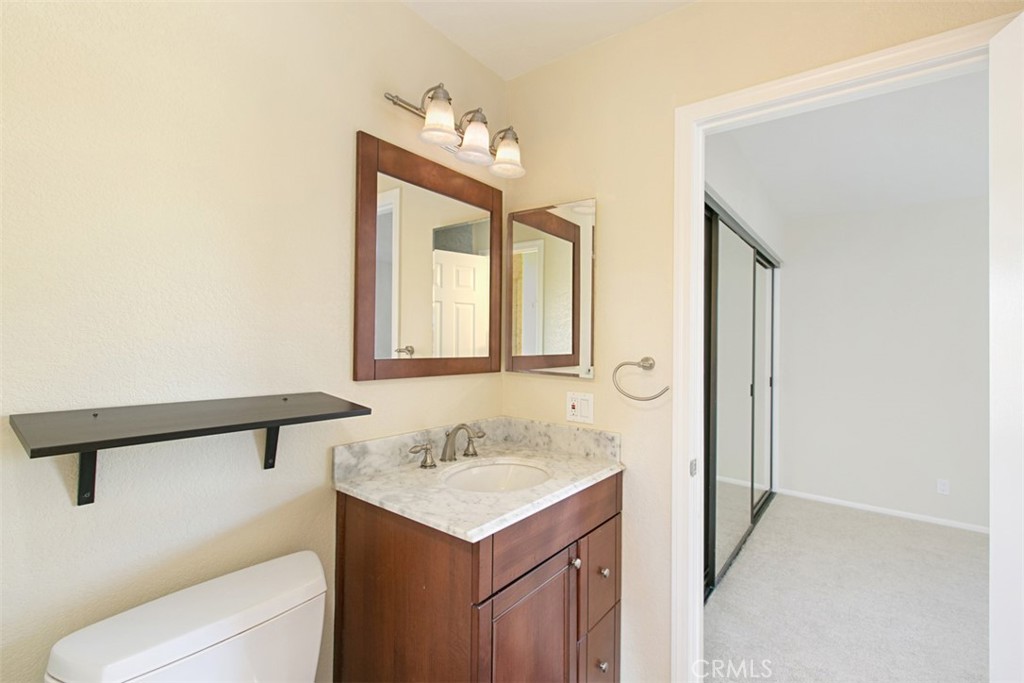 21876 Mirador 26
