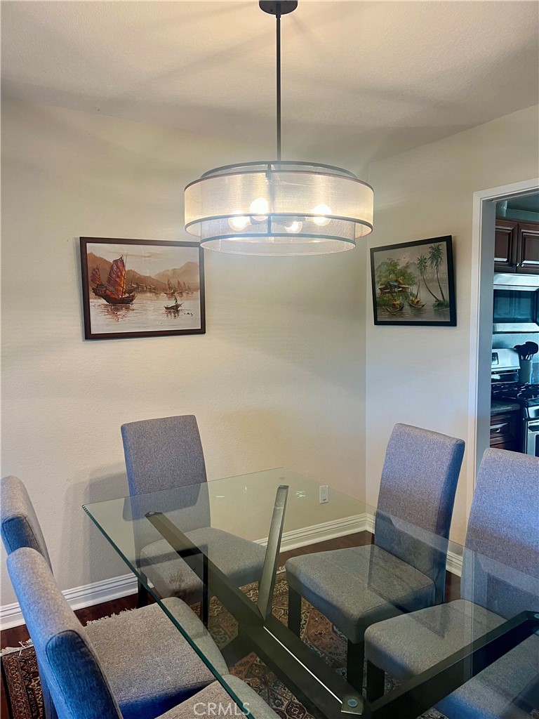 21876 Mirador 26