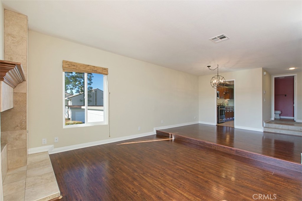 21876 Mirador 26