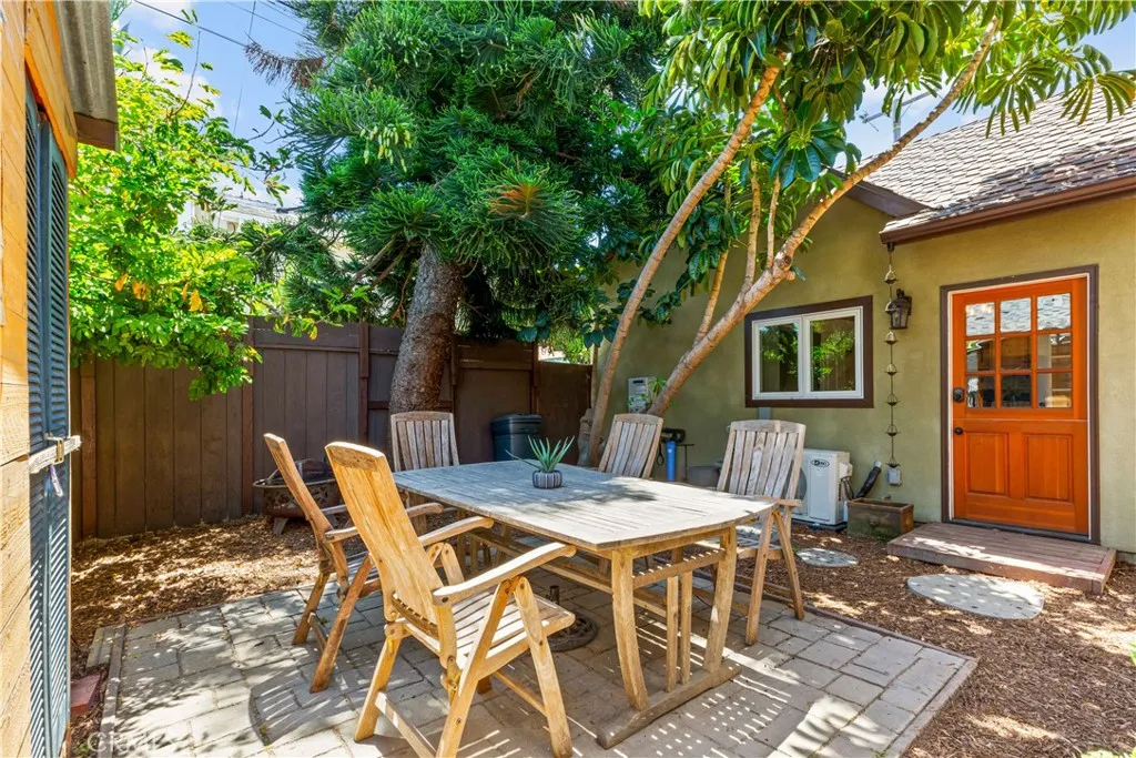 230 Campo Drive