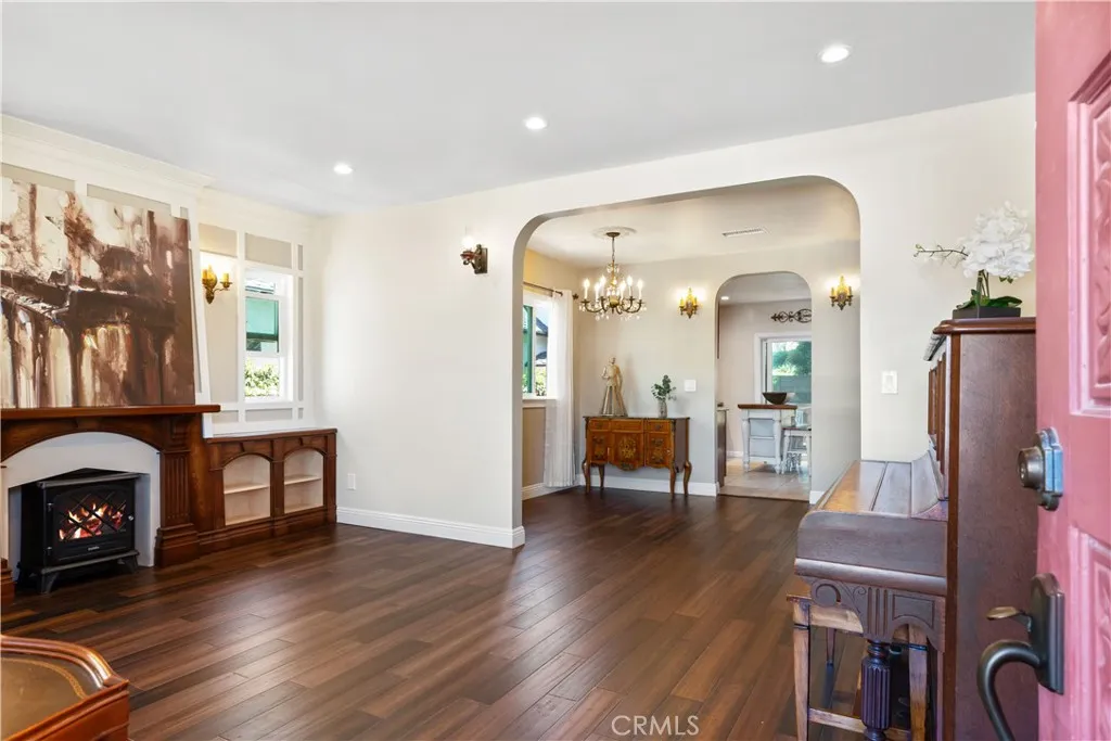 230 Campo Drive