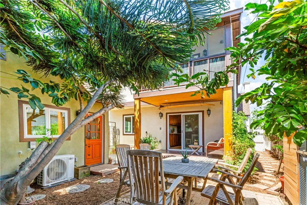 230 Campo Drive