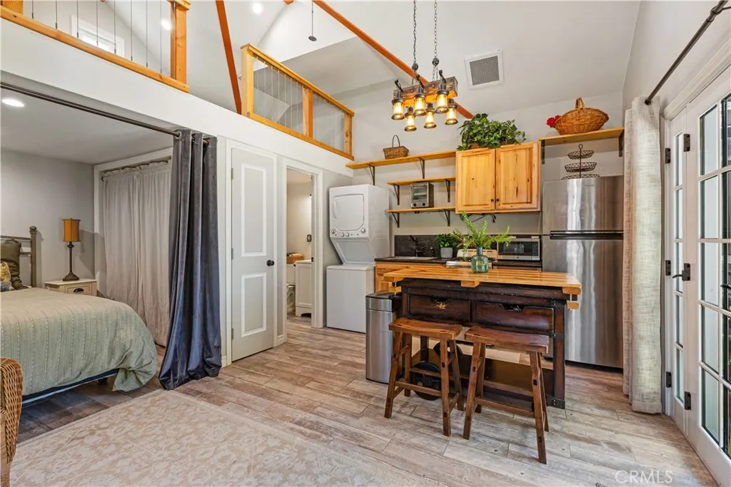 230 Campo Drive