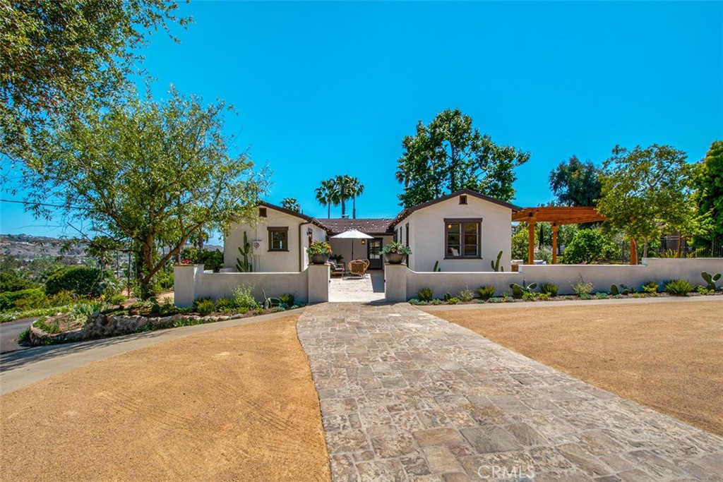 25731 Paseo De La Paz