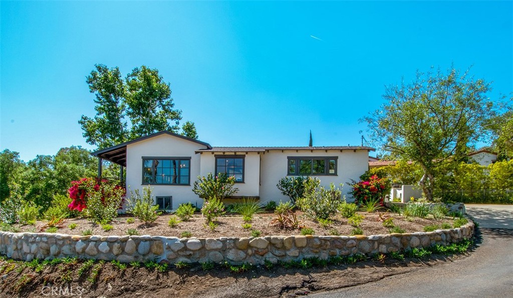 25731 Paseo De La Paz