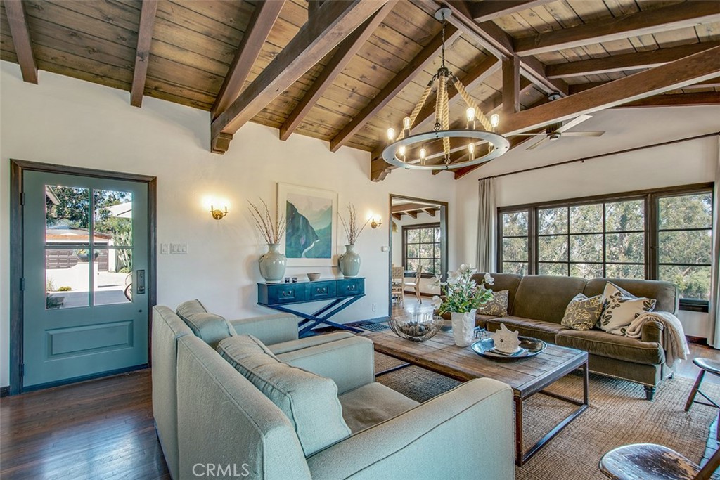 25731 Paseo De La Paz