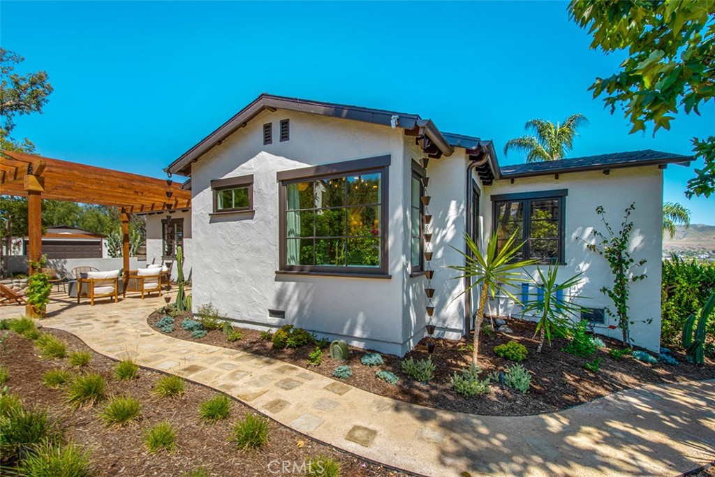 25731 Paseo De La Paz