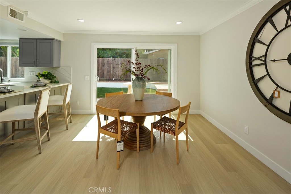 34311 Amber Lantern Street