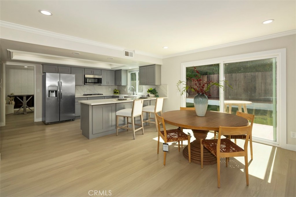 34311 Amber Lantern Street