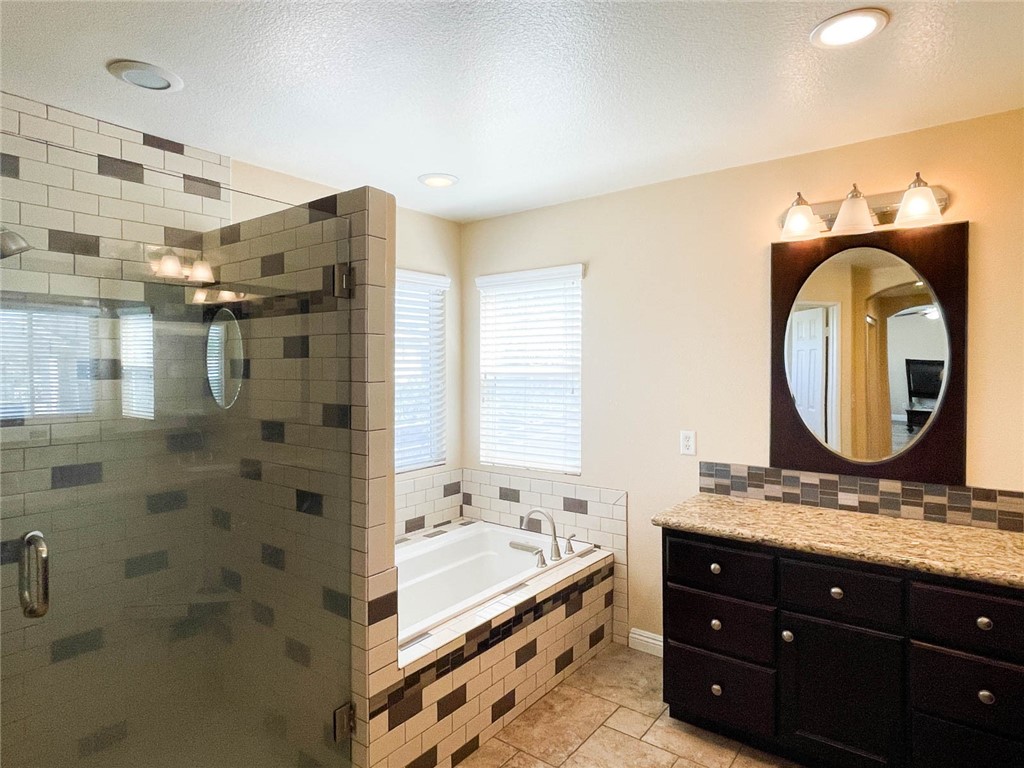 7576 Walnut Grove Avenue